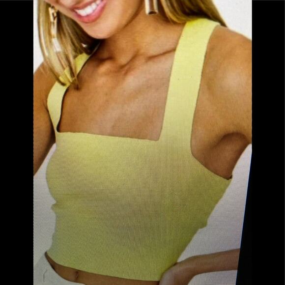 NWT Le Lis Small square neck crisscross yellow tie back crop top - Picture 1 of 5